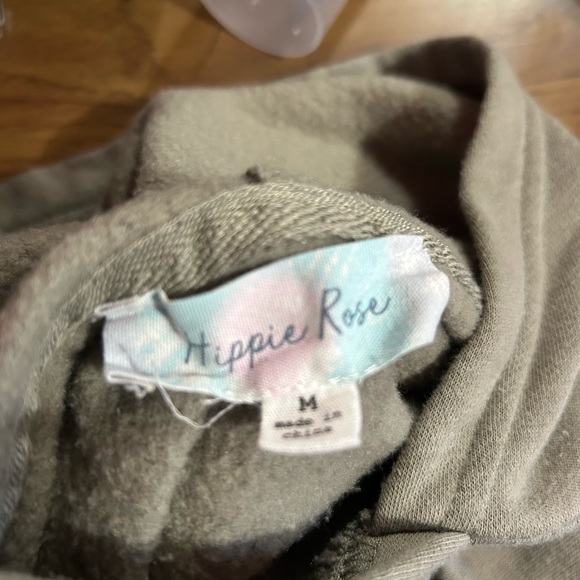 Medium Green Cropped Hoodie - Picture 3 of 3